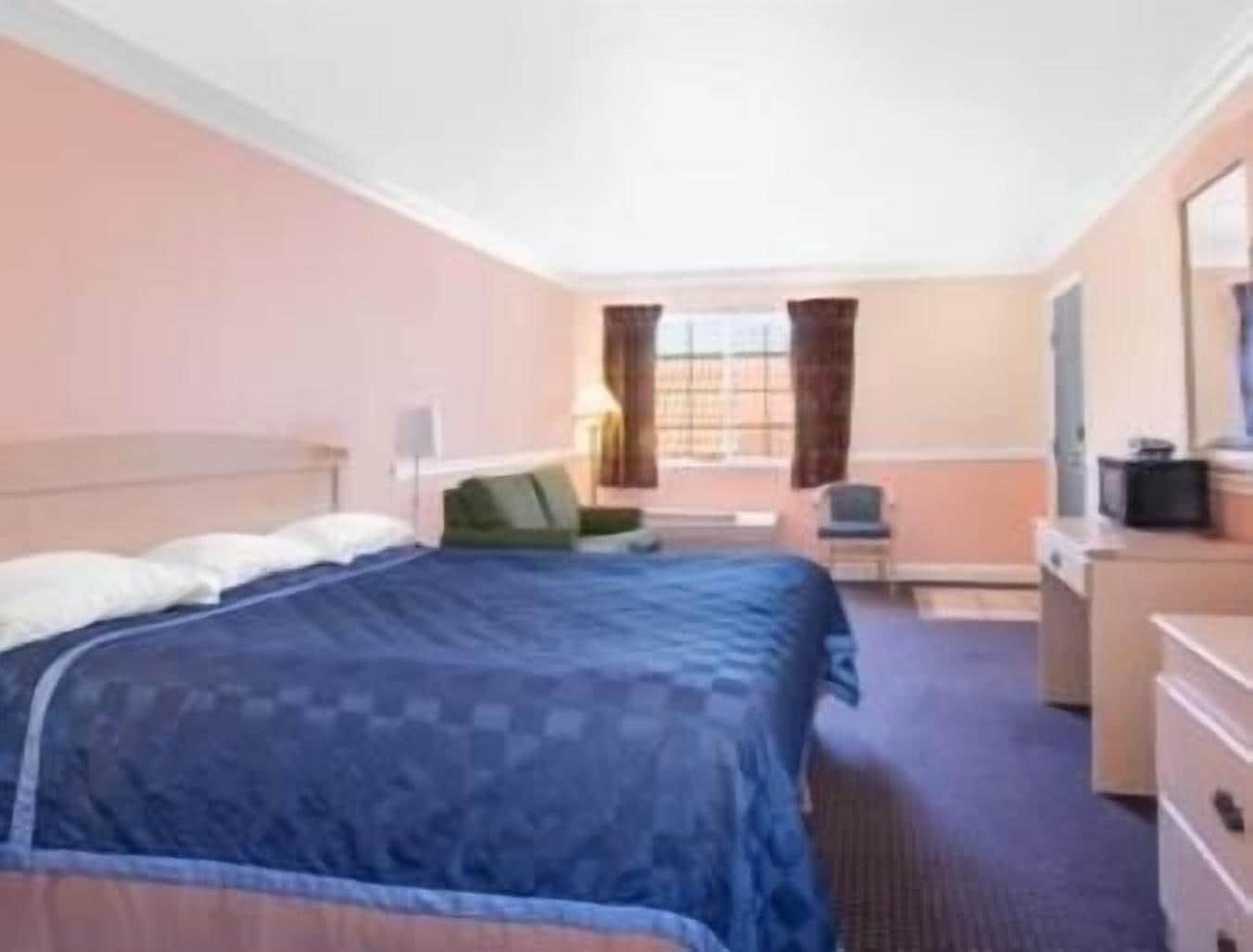 Super 8 By Wyndham Hayward Downtown Motel Castro Valley Dış mekan fotoğraf