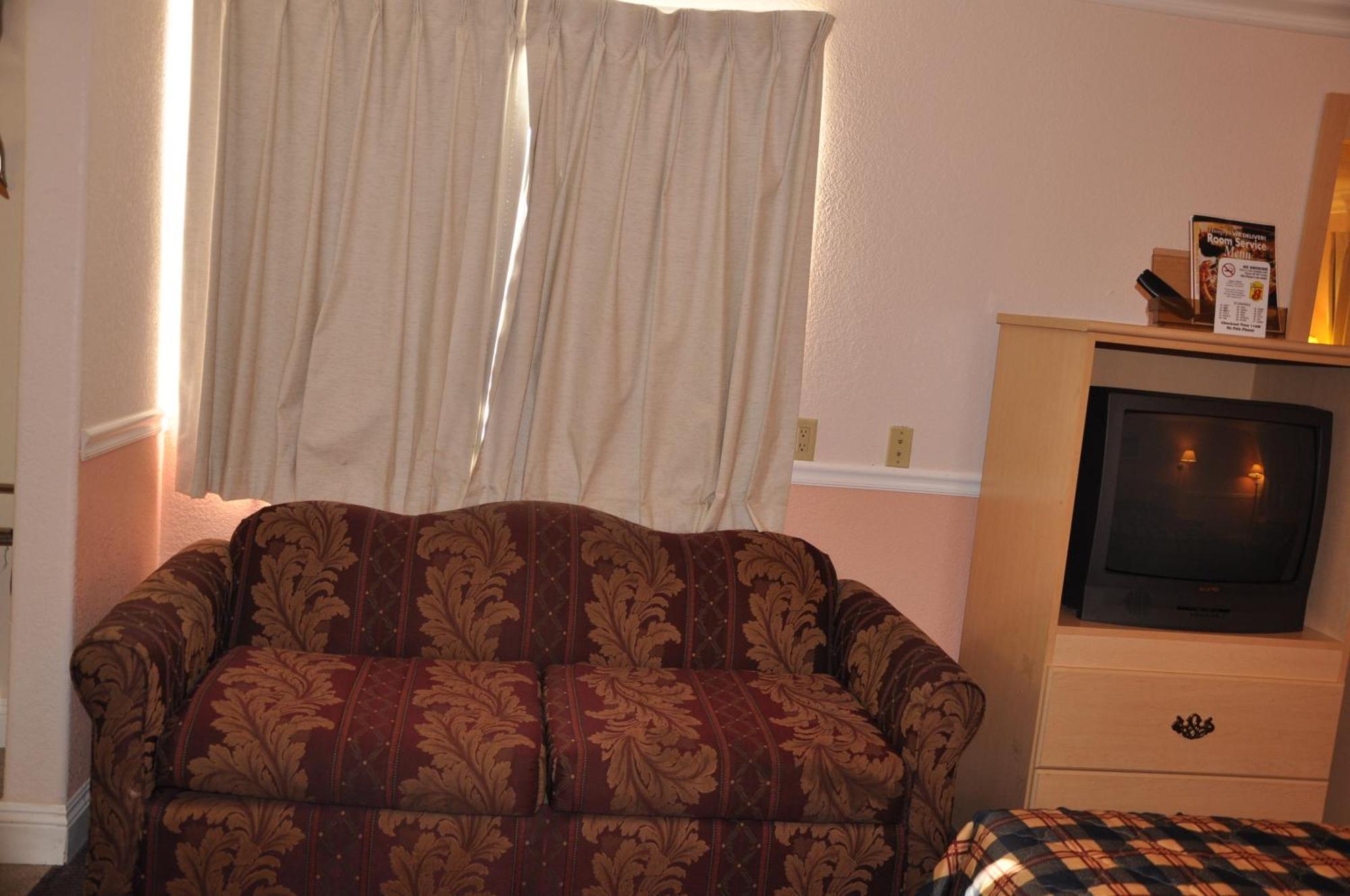 Super 8 By Wyndham Hayward Downtown Motel Castro Valley Dış mekan fotoğraf