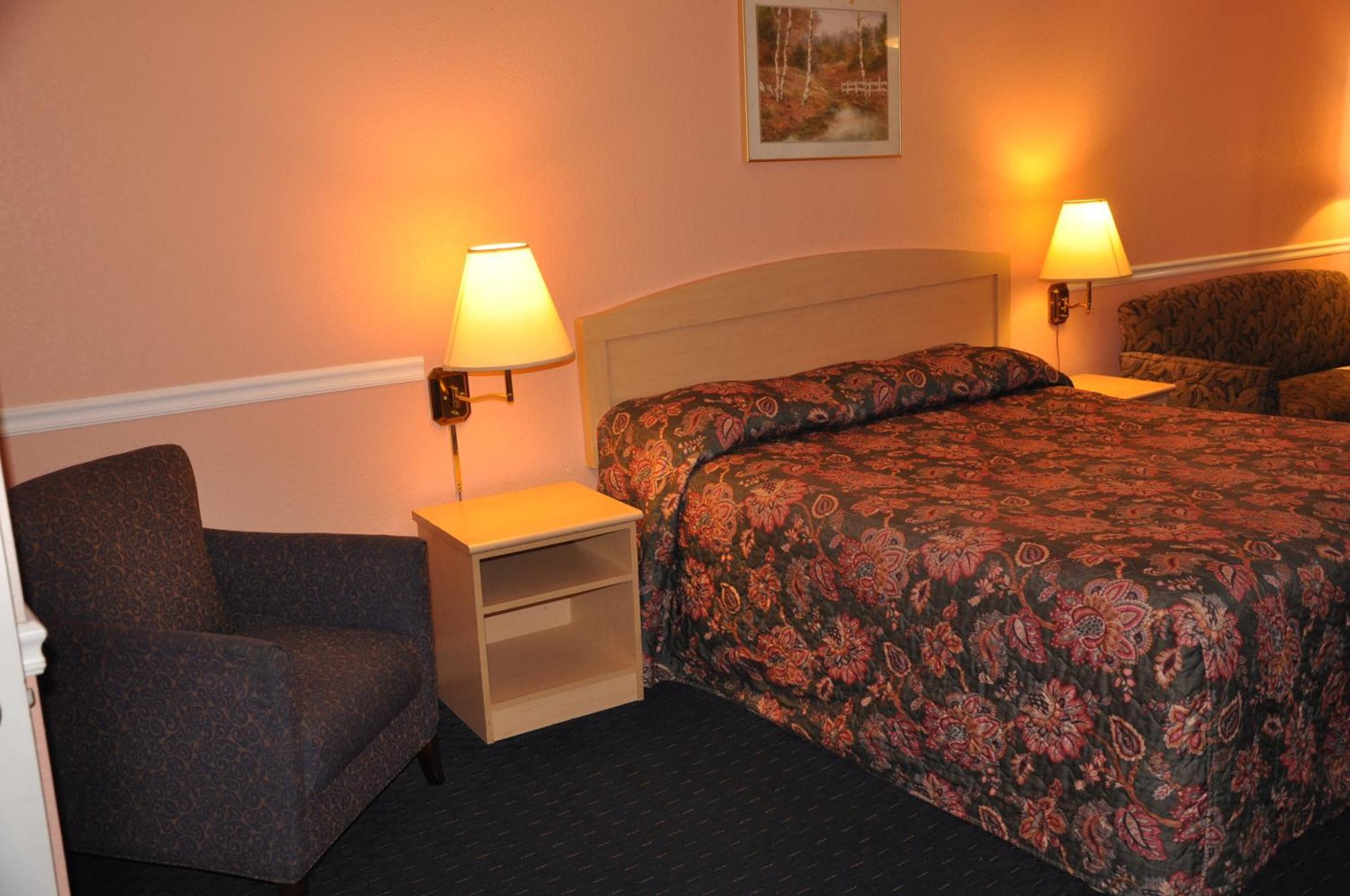 Super 8 By Wyndham Hayward Downtown Motel Castro Valley Dış mekan fotoğraf