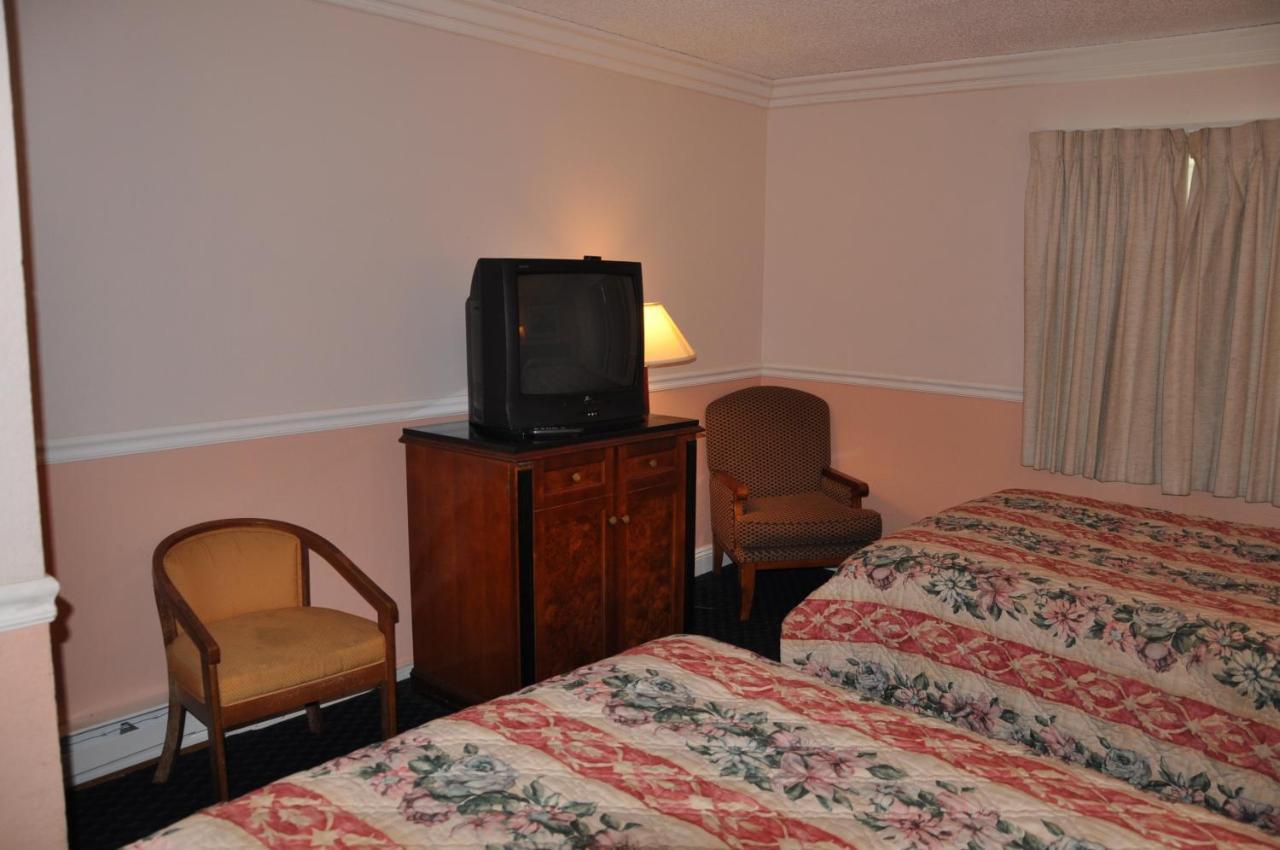 Super 8 By Wyndham Hayward Downtown Motel Castro Valley Oda fotoğraf